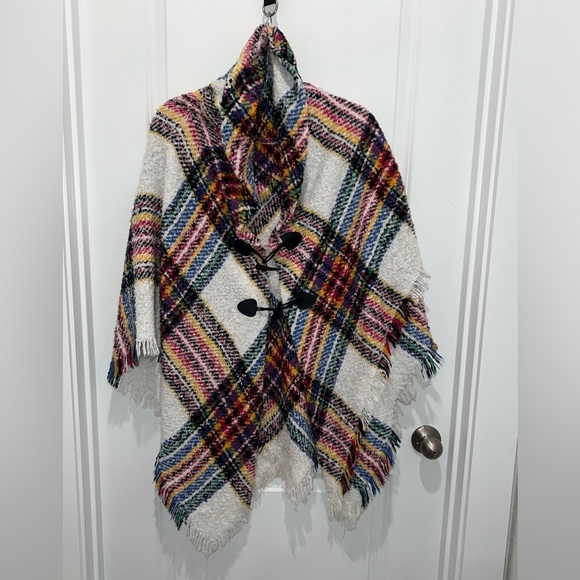 Multi Colored Poncho Like New - Picture 10 of 10